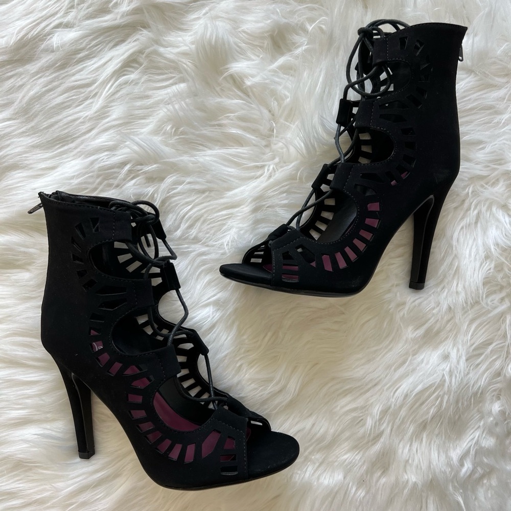 Delicious Black Lace-up Cut-out Peep-toe High Heels Stilettos - Picture 5 of 11
